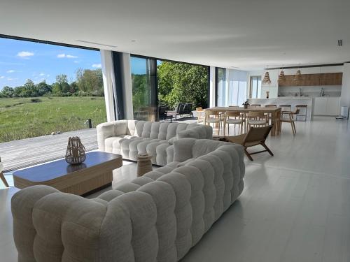 Villa 200 m from the ocean, surfing, natural pools in Saint-Vivien-de-Medoc