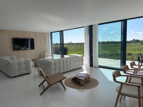 Villa 200 m from the ocean, surfing, natural pools in Saint-Vivien-de-Medoc