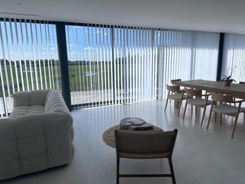 Villa 200 m from the ocean, surfing, natural pools in Saint-Vivien-de-Medoc