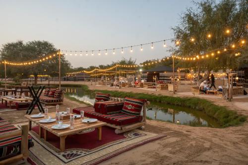 Al Marmoom Oasis Bedouin Tent Experience, Dubaj