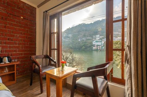 Dimmys By the Lake Bhimtal photo 4