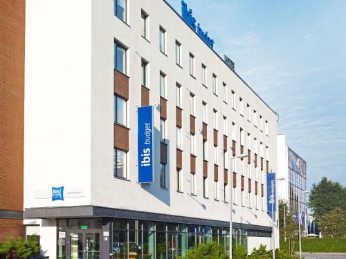 숙소 외관, Ibis Budget Montbeliard in 몽트벨리아르드