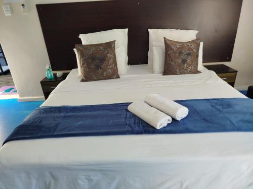 Cape Town Milnerton Lagoon Villa Room Type - Standard Double or Twin Room