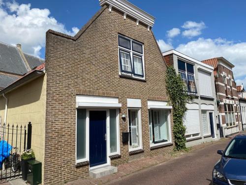 Exterior view, Ruime woning Tholen 5 min van het strand in Sint Maartensdijk