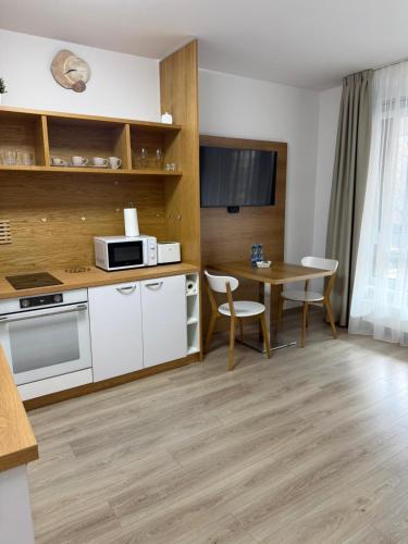 LIA apartmán - PRIVATE PARKING, Bratislava