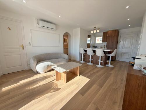 Nice Ouest Chambres Privees Modernes TV Wifi Bureau en colocation