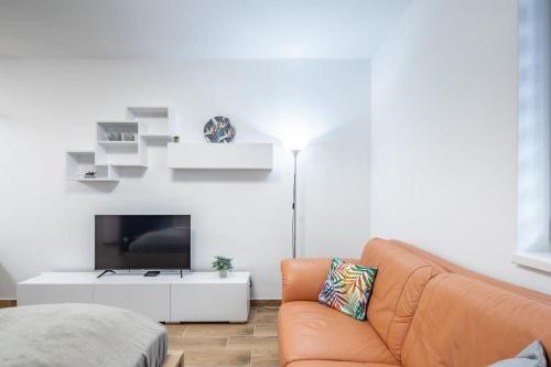 NEW modern flat with Balcony - image 3