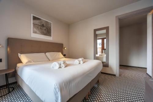 Central Guest