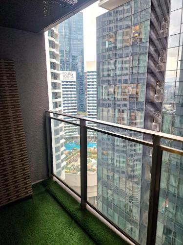 Summer suites klcc by Amna - image 7