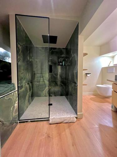 Le cocoon in Vaucresson