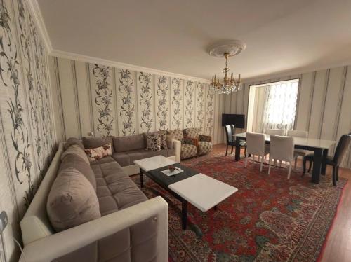 Nakhcivan CenteRent