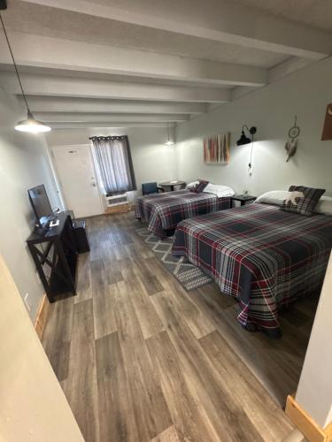 Tecumseh Inn & Suites in Tikamse (MI)
