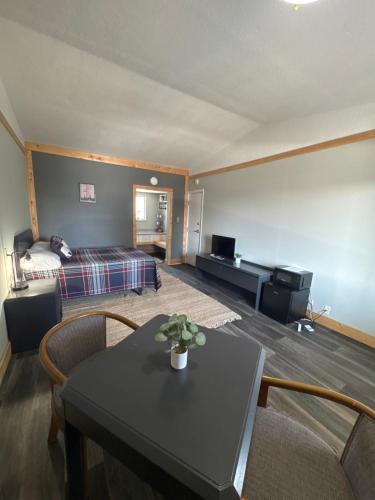 Tecumseh Inn & Suites in Tikamse (MI)