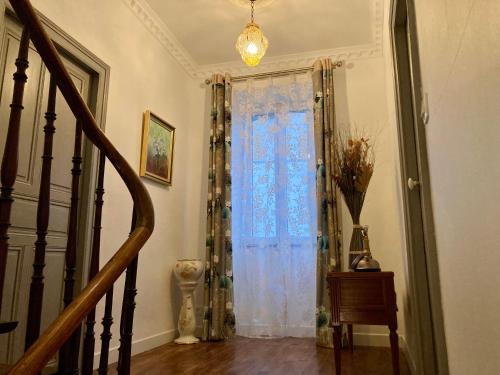Előcsarnok, La Maison Marguerite in Oloron-Herrere