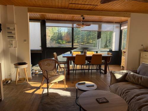 Chalet dans la nature in Combressol