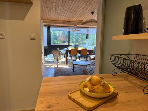 Chalet dans la nature in Combressol
