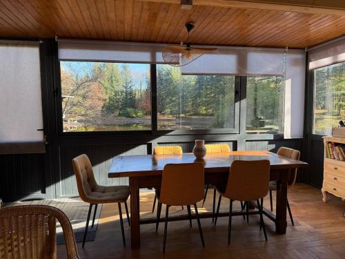 Chalet dans la nature in Combressol