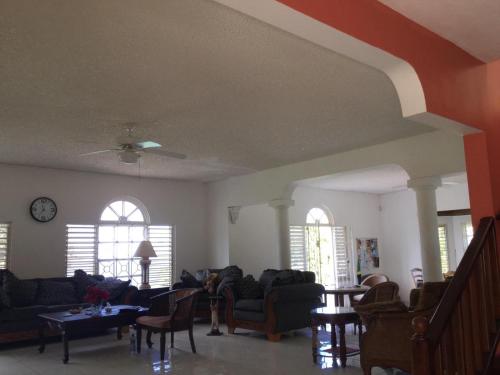 Montego Bay Sea View Guesthouse in Montego Bay
