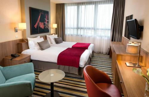 room detail thumbnail 0