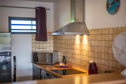 Studio Coquet - Mautara Lodge in เกาะโบราโบร่า