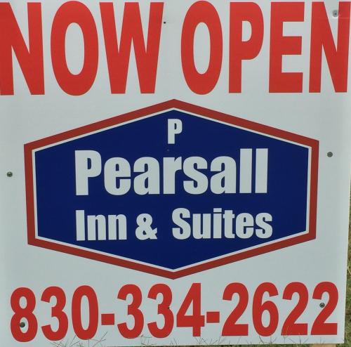 Pearsall Inn and Suites - main image