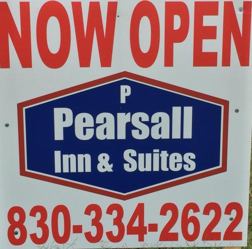 Pearsall Inn and Suites