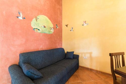 Country House Araba Phoenix - Tap to explore photos