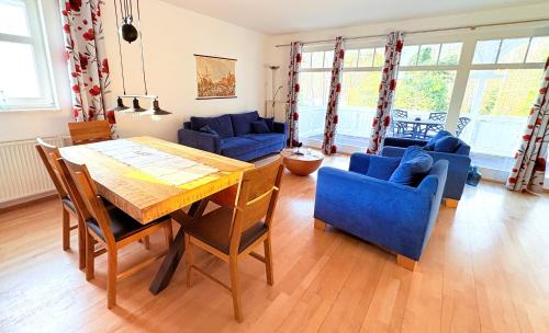Strandresidenz Juliusruh Fewo 4 - großer Balkon in Breege, Deutschland