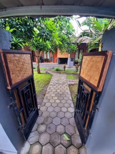 المنظر الخارجي, Taman Menjangan homestay by SnorkelingMenjangan in Menjangan