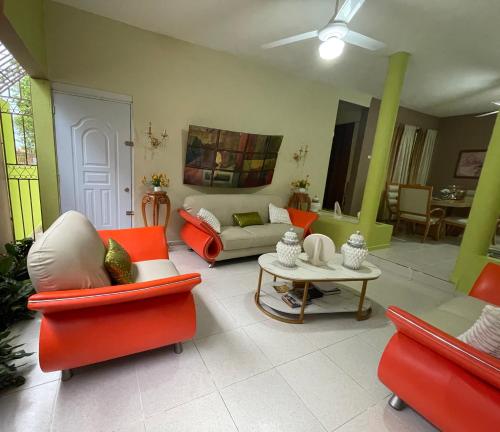 . Casa a solo 30 minutos de la playa ,Ubicado en Jaibon Laguna Salada