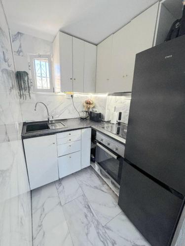 CASA MIA Luxury, Room in Bungalow, House Keeper Pool Breakfast Free Parking in Torrevieja