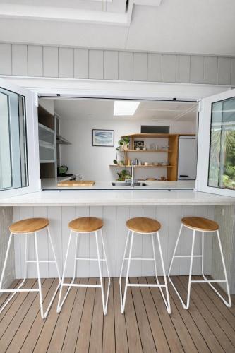 Lukes Kitchen Bach in Whitianga