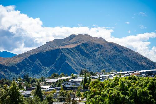 Bob Lee Views - image 4