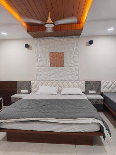 JSR Grand hotel and Banquets in Nalgonda