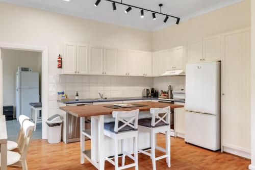 Surf Beach Remote Retreat in Surf Beach