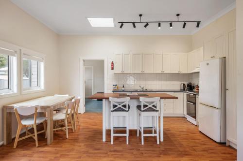 Surf Beach Remote Retreat in Surf Beach