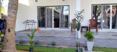 Ocean View Beach Resort - Kalpitiya in Kalpitiya