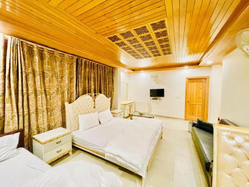 Al Noor Resort - 6 Bedroom Entire Home – khách sạn tại Bhurban