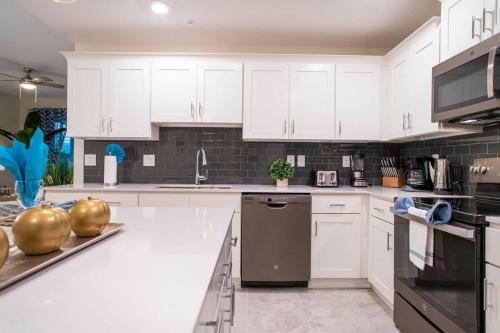 Stunning 3Bd Apto Close to Disney 201P - image 18