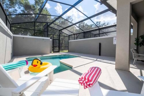 Gorgeous 4 Bd w/ Pool at Storey Lake Resort 2485 - image 3