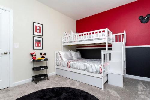 Gorgeous 6Bd Single Family w/ Pool @ Storey Lake 2767 O - image 39