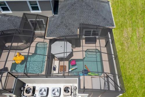 Stunning 5 Bd w/ Pool Close to Disney 2905 - image 23