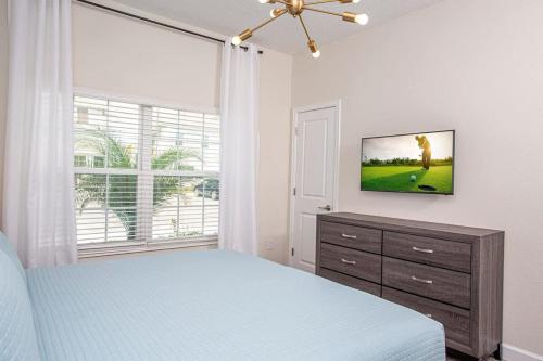 Gorgeous 4 Bedroom w/ Pool Close to Disney 4836 - image 42