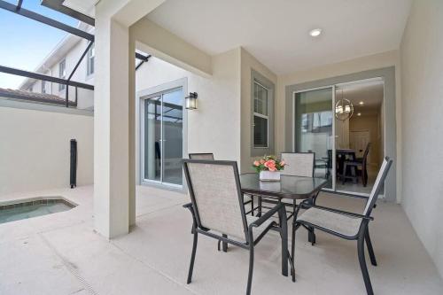 Four Bedrooms close to Disney w Pool 4898 - image 23