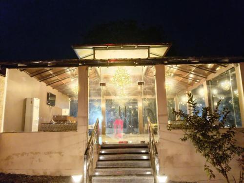 Ieeja, Citrus Prime Bandhavgarh Resort & Cottages in Dhamokhar