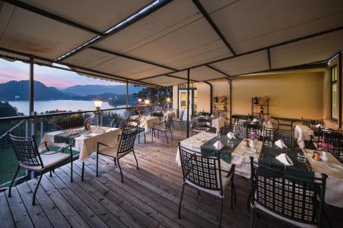 82386122 Hotel Triglav