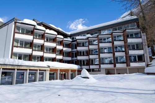 Hotel Quellenhof Leukerbad, Leukerbad bei Kandersteg