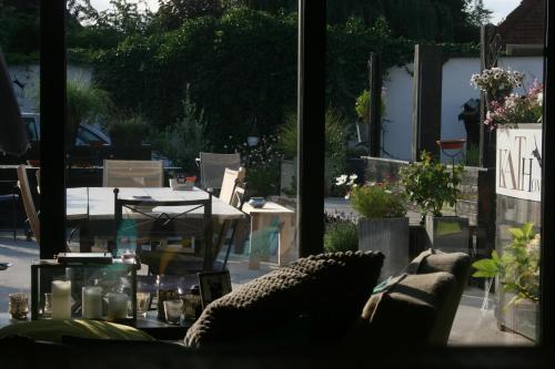 Guesthouse Kathome - main image