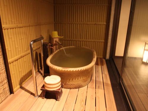 Fukumitsu Hanayama Onsen Takaoka