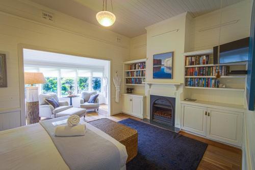 Bangalow Guesthouse in Byron Bay Surroundings